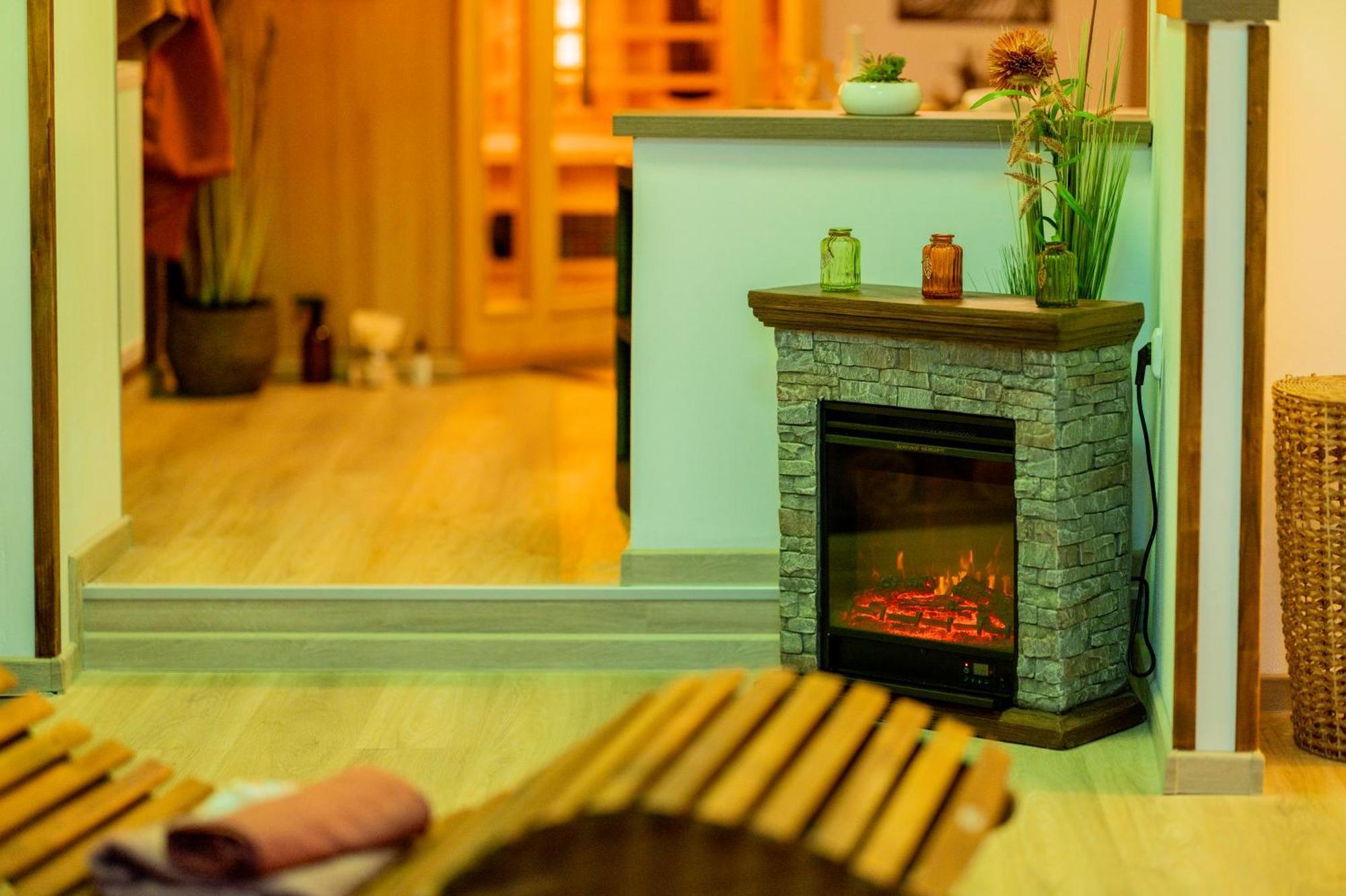 Apartmany Nezarka A Privatni Wellness Jindřichův Hradec Buitenkant foto