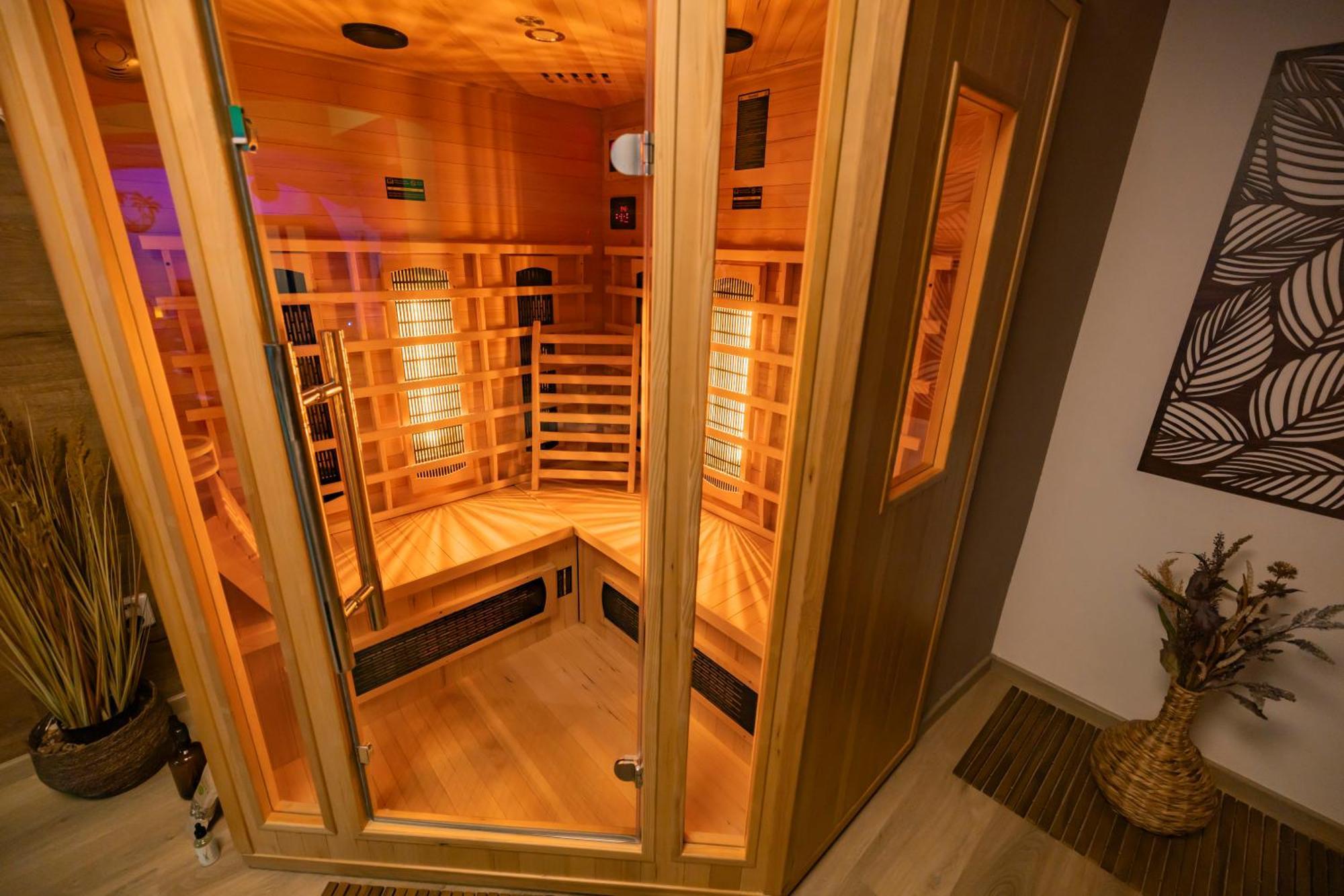Apartmany Nezarka A Privatni Wellness Jindřichův Hradec Buitenkant foto